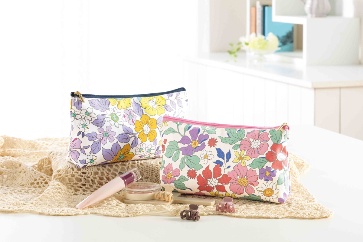 アネリ／花柄ポーチ