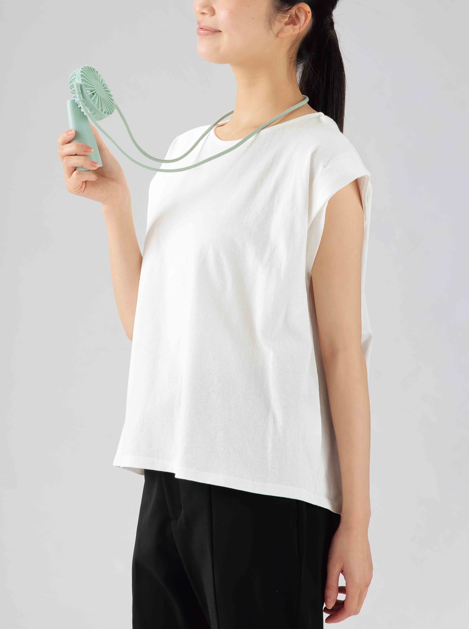 ポエラ／ネック＆ハンディファン