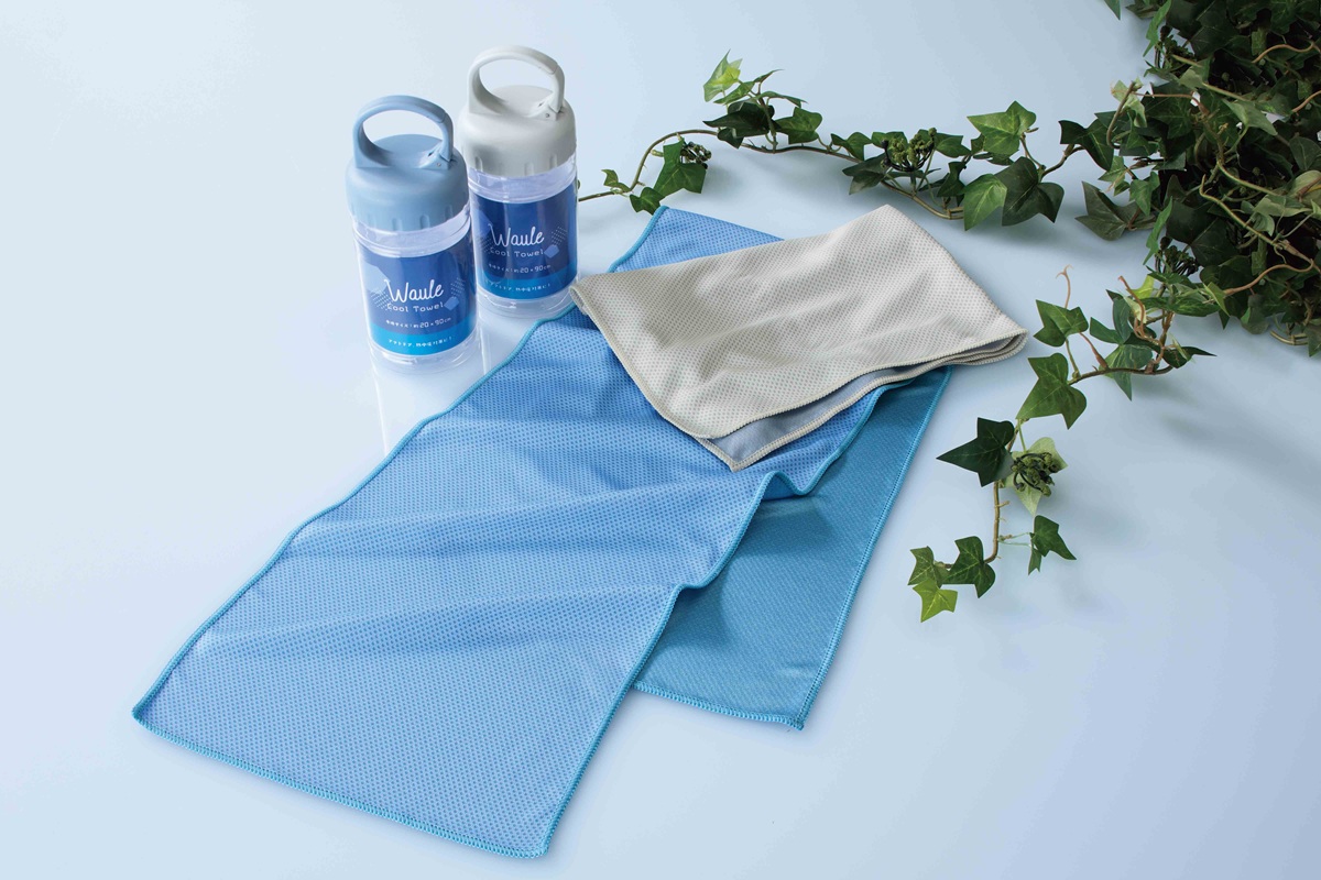 ウォーレ／クールタオル（カラビナボトル入）