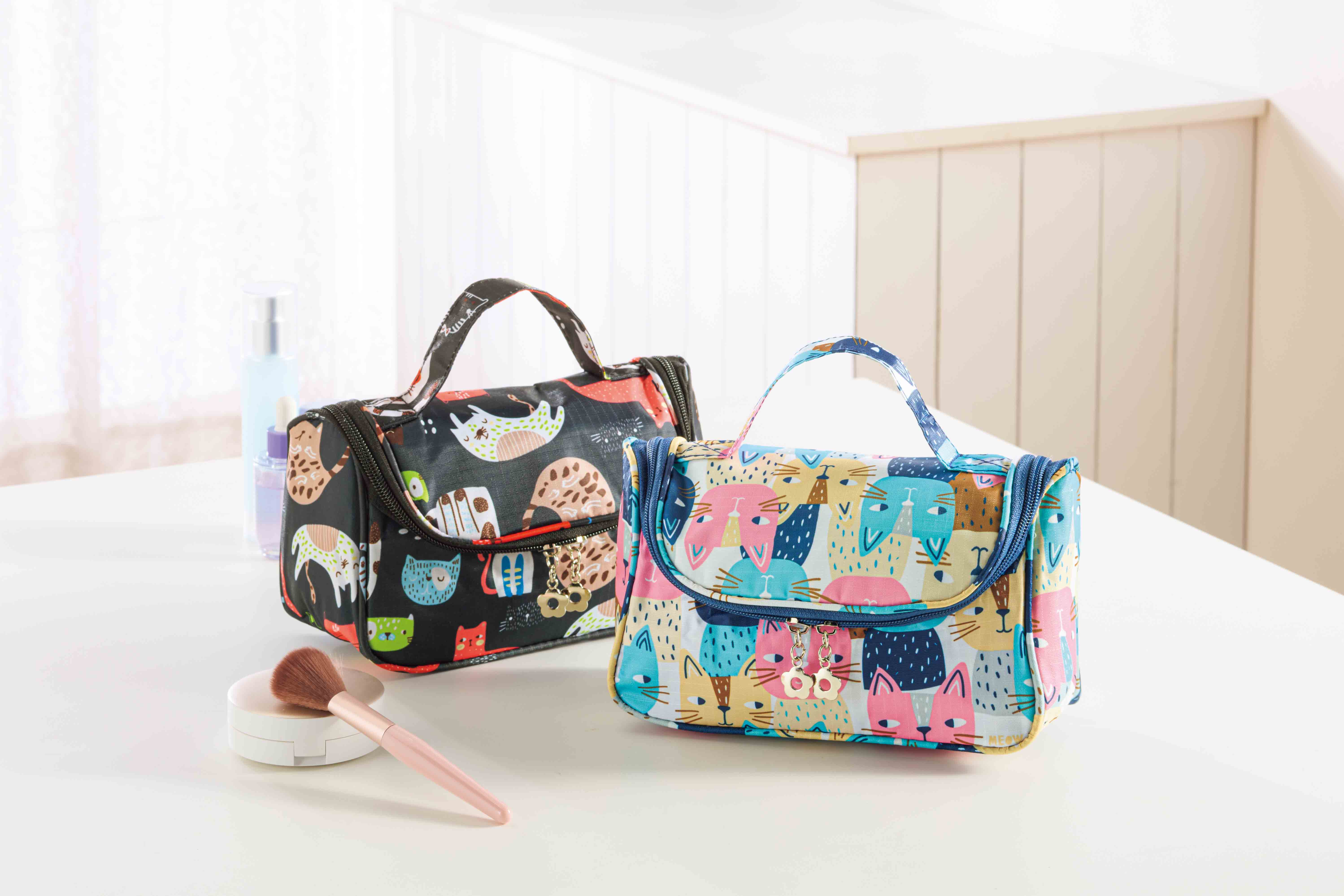 コパレ／プリントポーチ