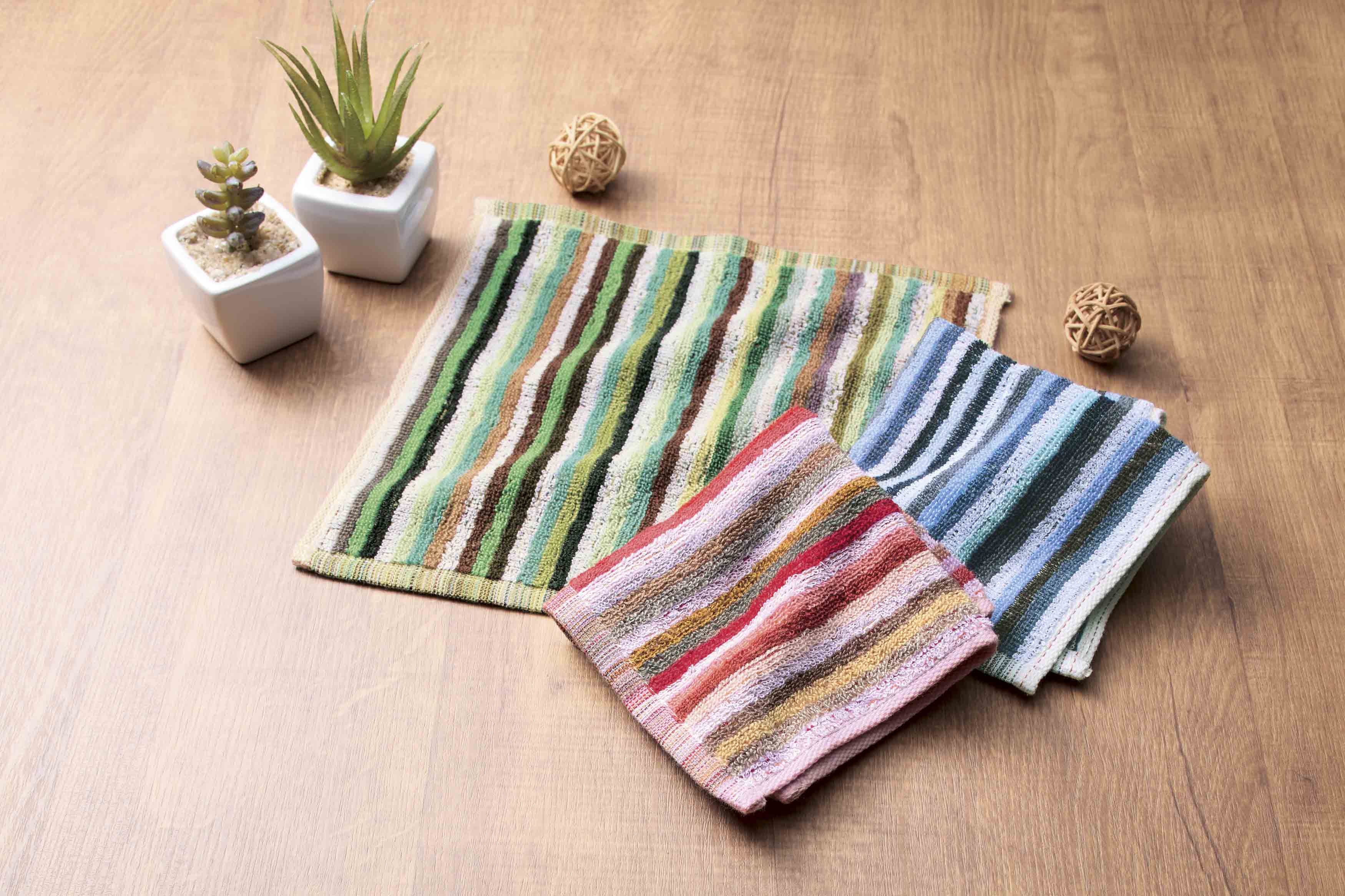 なないろ残糸ミニハンカチ