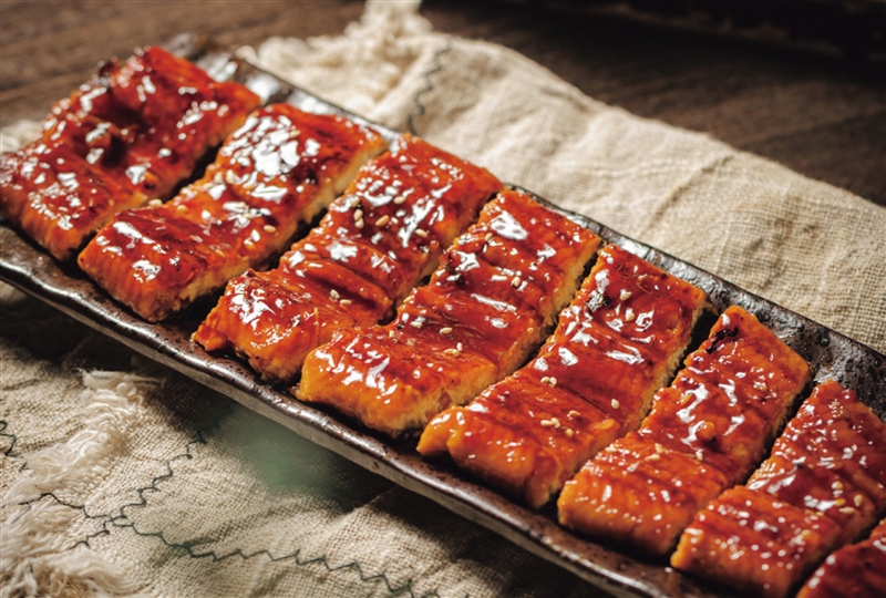 特選うなぎ長蒲焼き１枚